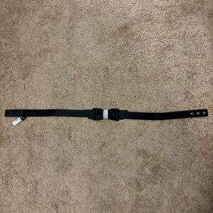 White House Black Market bow belt